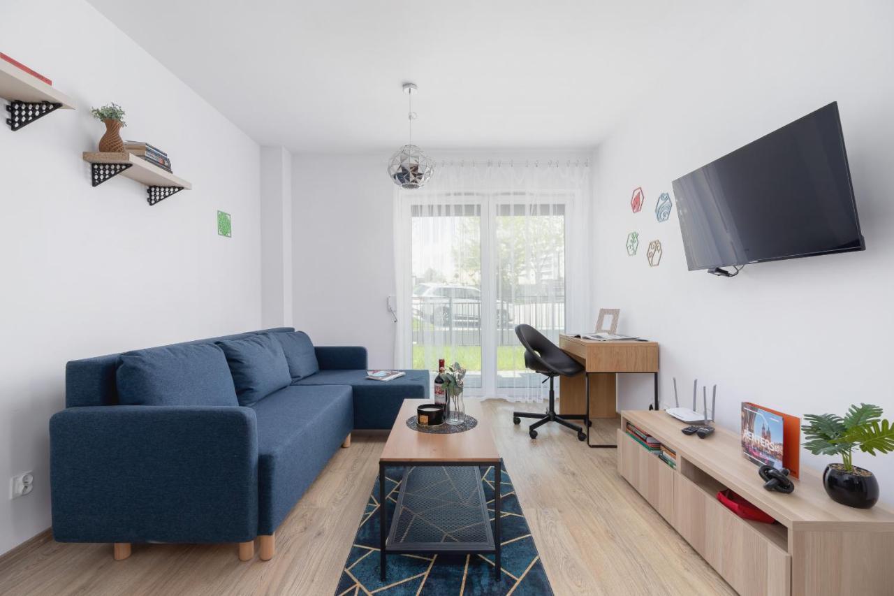 Family With Parking & Terrace By Renters * Krakow