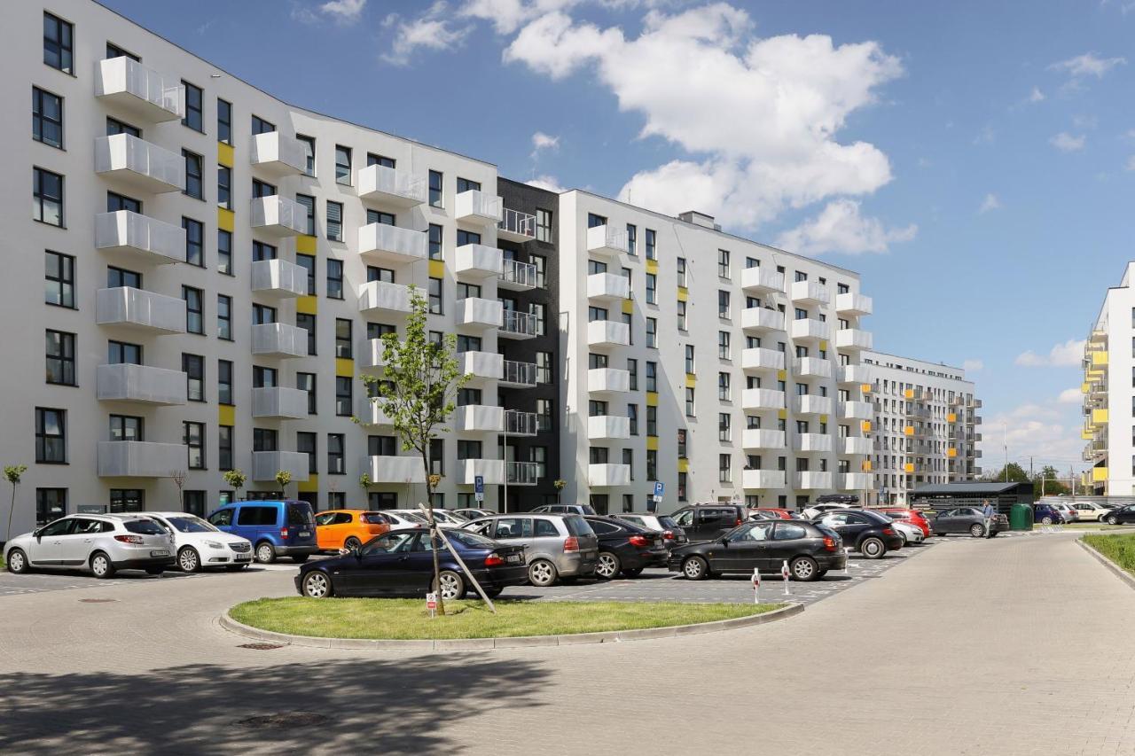Apartment Family With Parking & Terrace By Renters *